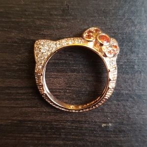 Hello Kitty ring